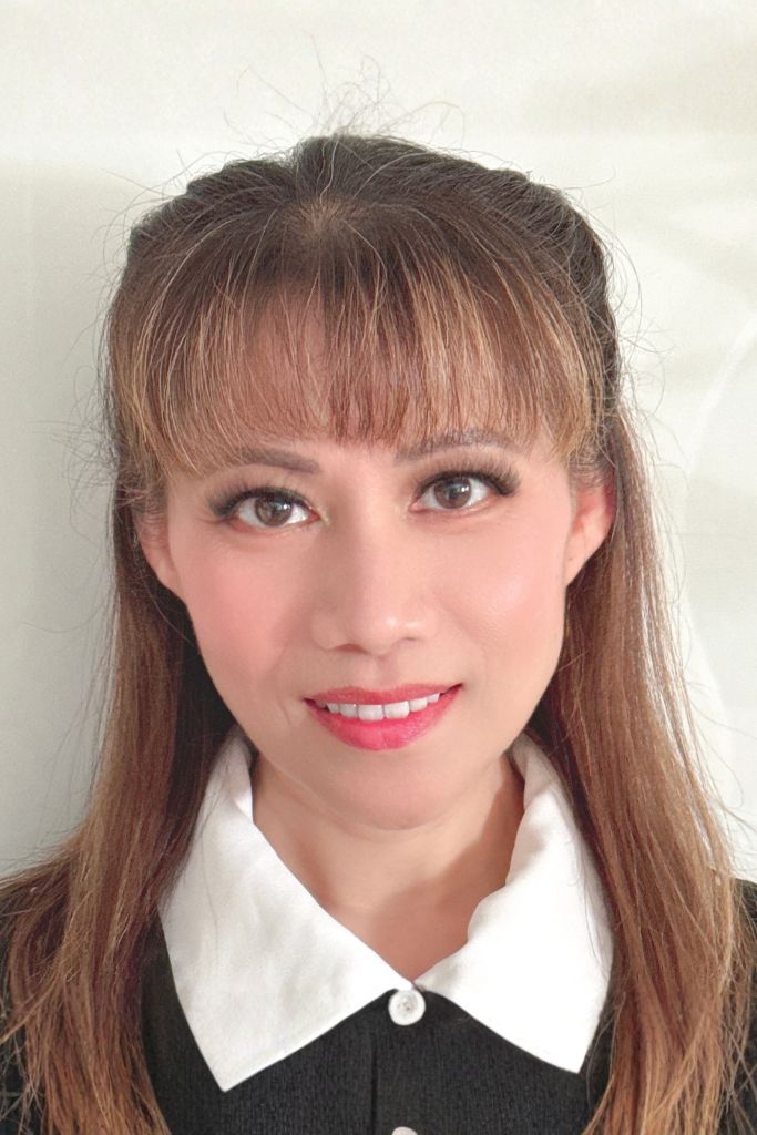 Tuyet-Van Trinh, Registered Dental Assistant professional headshot – Point Loma Dentist